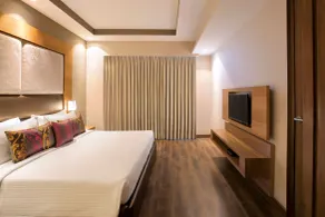 Lemon Tree Hotel, Sector 68, Sohna Road, Gurugram - Zimmer