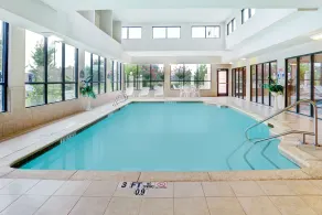 Wingate by Wyndham Atlanta Fairburn - Piscina