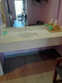 Nola Inn - Bathroom