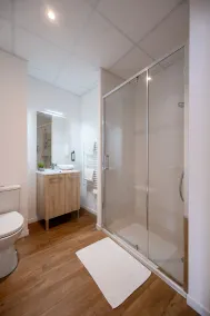 Nemea Appart Hotel Coliseum Amiens Centre - Baño