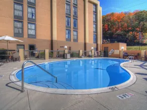 Hampton Inn Bristol - Piscine
