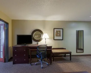 Quality Suites Addison-Dallas - Chambre