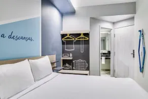 One Acapulco Costera - Room