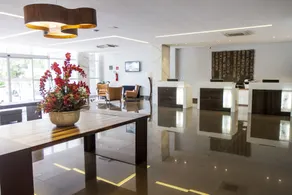 Fratele Business Hotel - Rezeption