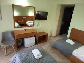 Hotel Assembly - Rom
