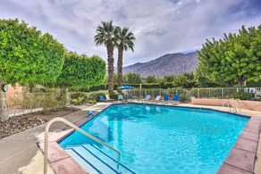 Condo w/ Patio, Walk to Downtown Palm Springs! - Interiör