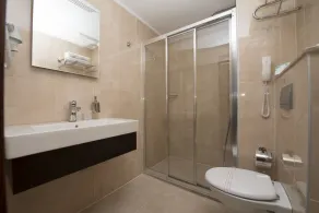 Asdem Park Otel - Badezimmer