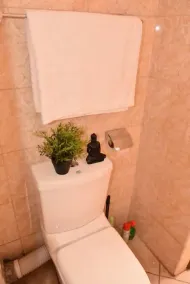 Sherry Homes - Heri - Bad