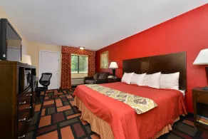 Americas Best Value Inn Canton, NC - Zimmer