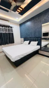 Shri Nath Hotel And Lodging - Rom