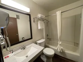 Studio 1 Hotel & Extended Stay - Missoula - Salle de bain