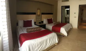 Zafiro Beach Boutique Resort - Room