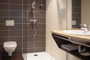 Brit Hotel Mâcon Centre Gare - Bathroom