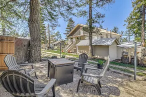 Walk to Dtwn Cloudcroft! Cozy Mtn Cabin w/ Hot Tub - Interior