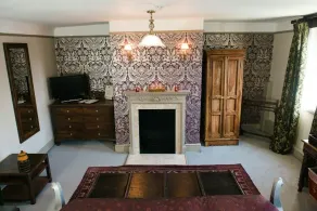 Elephant Hotel - Habitación