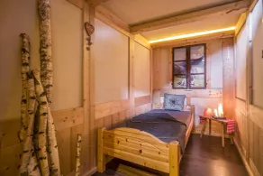 Double room, shower, toilet, balcony - Habitación
