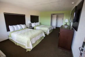 Days Inn by Wyndham Oceanside - Chambre