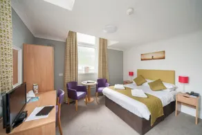 The Burlington Hotel - Room