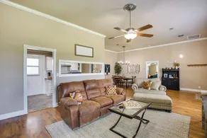 By Lake Murray State Park, Golf! Home on Large Lot - Interiör