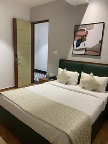 Pondy Heights - Suites and Studios - Room