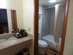 Regency Inn lola Kansas - Badezimmer