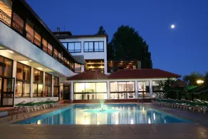 Rodon Hotel and Resort - Piscine