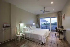 Hotel MC San José - Room