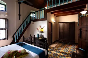 Waterfront Granary A Museum Hotel - Chambre