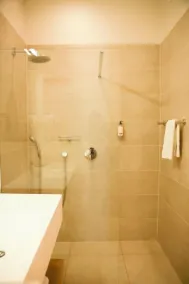 Alfa Inn - Bathroom