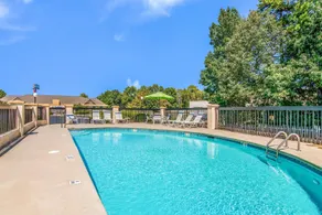 Quality Inn Suwanee I-85 - Pool