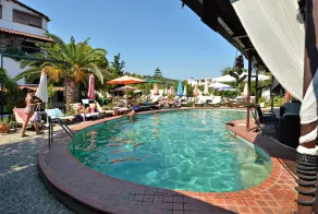 Oasis - Pool