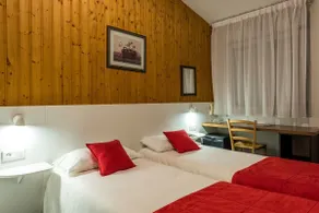 Fasthotel Thones - Rom