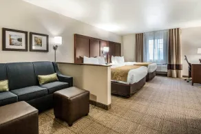 Comfort Suites at Par 4 Resort - Rom