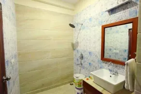 Hotel Vedic Inn - Bathroom