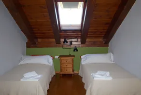 Apartamento Alto. .Casapirineos - Habitación