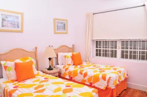 Seagaze Beach House - by ZenBreak - Camera