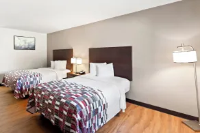 Red Roof Inn Muscle Shoals - Room