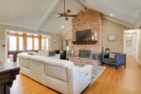 Upscale Home w Seasonal Pool Near Historic Rte 66 - Innenbereich
