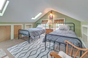 Quaint & Charming Cherry Valley Escape! - Interior