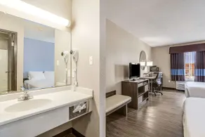 Quality Inn Calvert City - Paducah East - Badezimmer