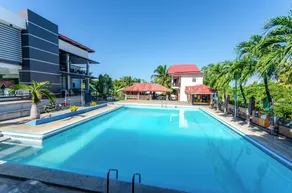 Magsaysay Hillside Resort powered by Cocotel - Piscine