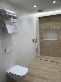 Nerja Casual Rooms - Badeværelse