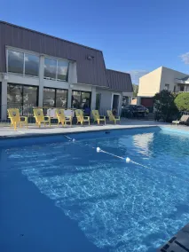 Niagara Lodge & Suites - Piscine
