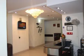 Hotel Dreamz Residency - Vestíbulo