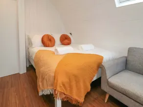 Bumblebee Glamping Pod - Værelse