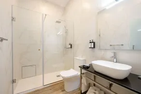C4 Retreats Gozo - Bad