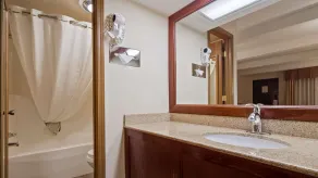Best Western Montis Inn - Badezimmer