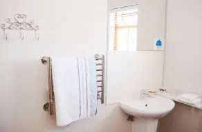 Penelope's Stellenbosch - Bathroom