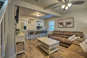 Peaceful Broken Bow Cottage w/ Fire Pit! - Interiør