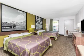 Super 8 by Wyndham Gainesville - Chambre